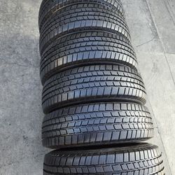 6. PCS OF TIRES. MICHELIN DEFENDER SIZE LT 225/75/16