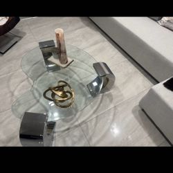 Picaso  Modern Table 
