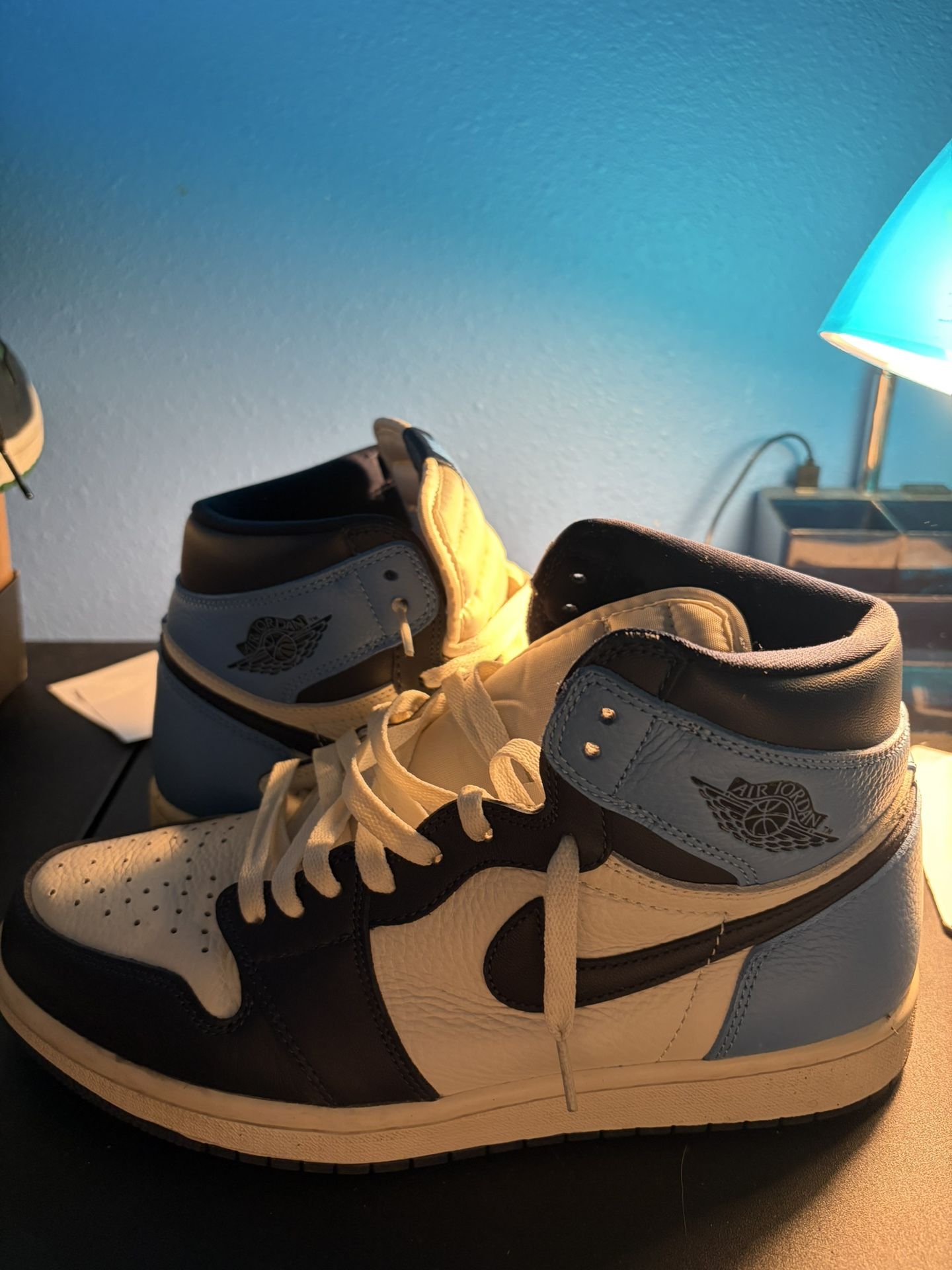 Jordan 1 obsidian size 9.5
