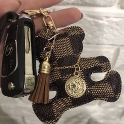  Bear charm keychain
