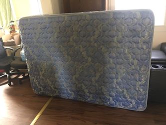 Full size mattress with sleigh bed frame