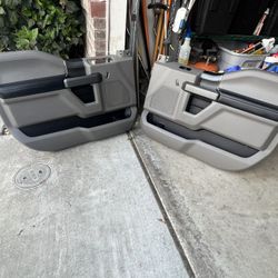 2016-2020 Ford F150 Xlt Interior Door Panels$500 Or BO