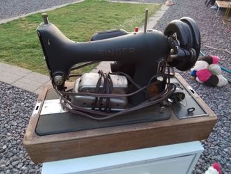 Vintage Singer Sewing Machine