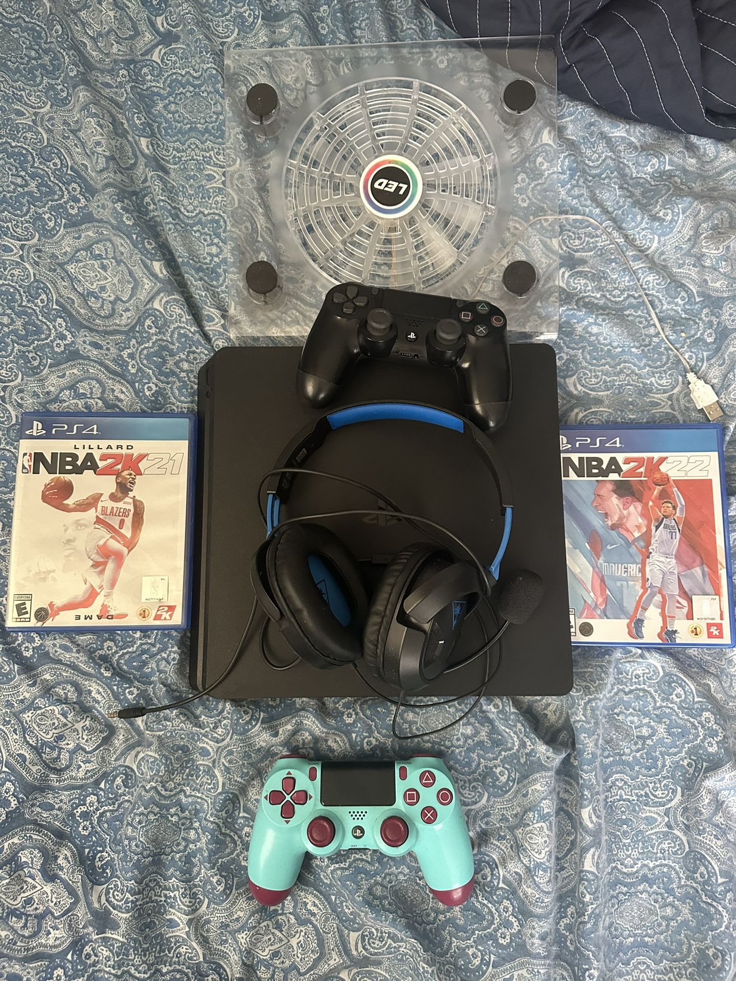 PS4 Slim Bundle