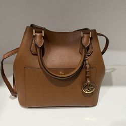 Michael Kors MK Greenwich Saffiano Leather Brown Tan Grab Bag purse