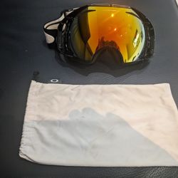 Oakley Airbrake Fire Iridium Snow  Goggles 