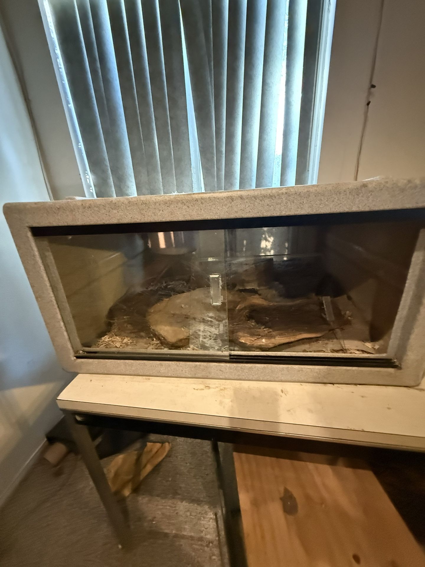 2 Reptile Enclosures 