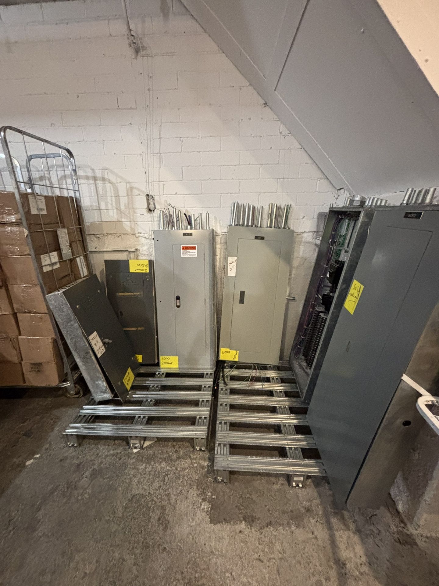 200 Amp Services