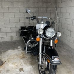 2013 Harley Davidson Roadking Police