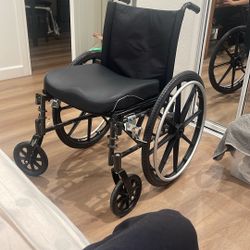 Drive Wheelchair w/ Comfort Curve Cushion 