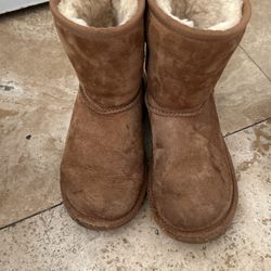 Uggs Size 1 Kids