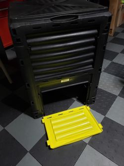 Large Compost Bin Brand New-Never Used REDUCED!