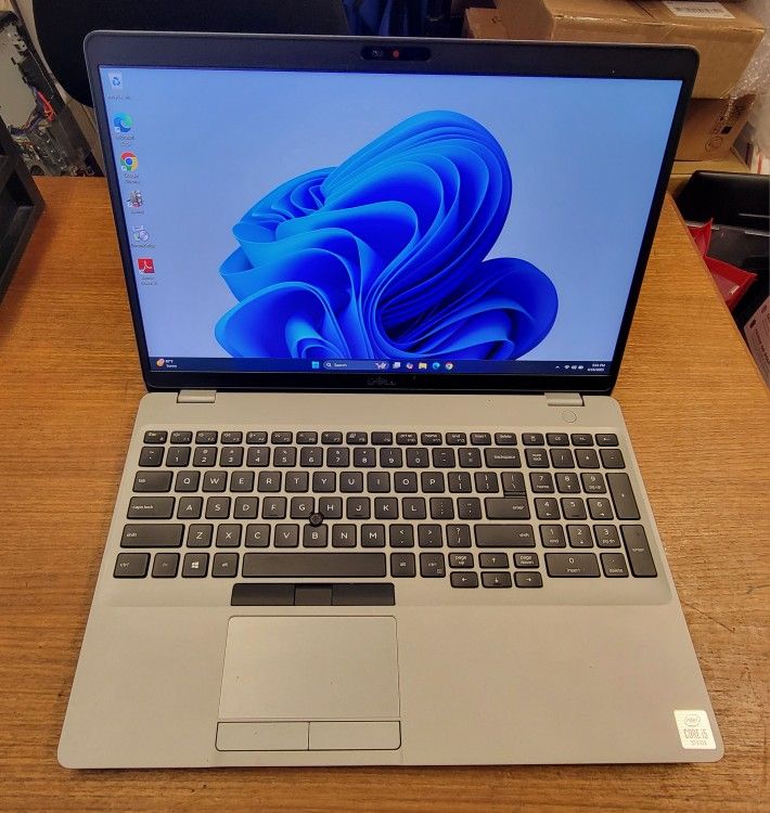 Fixed Price: Dell Latitude 5510 15.6'' Laptop Core i5 10th Gen Quad / 16GB/ 256GB SSD Win 11 #1615