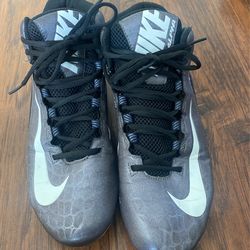 Football shoe size 10