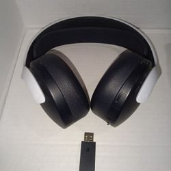Sony Pulse 3D Bluetooth Wireless Gaming Headset for PlayStation 5 White