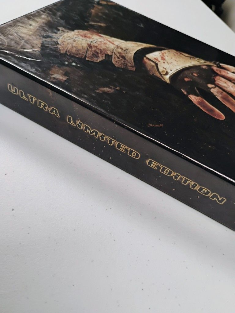 Dead Space Ultra Limited Edition - Open Box, No Game - Excellent Condition