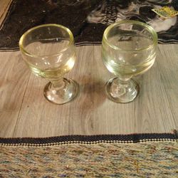 One Pound Heavy, Thick Glass Wine Glasses 