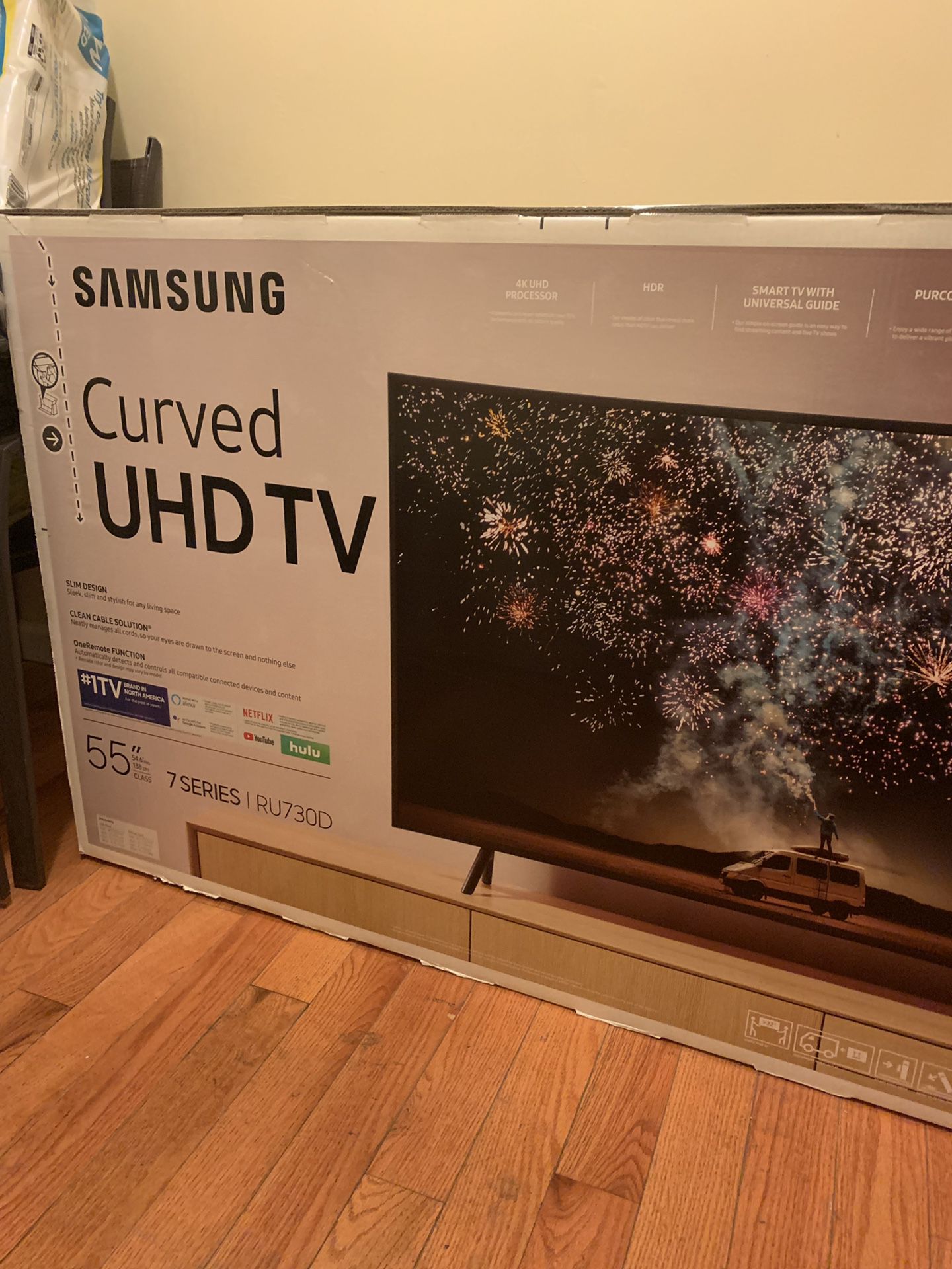 Samsung 55” curved tv 7series RU73OD