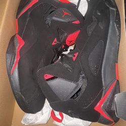 8.5 Jordan True Flight  