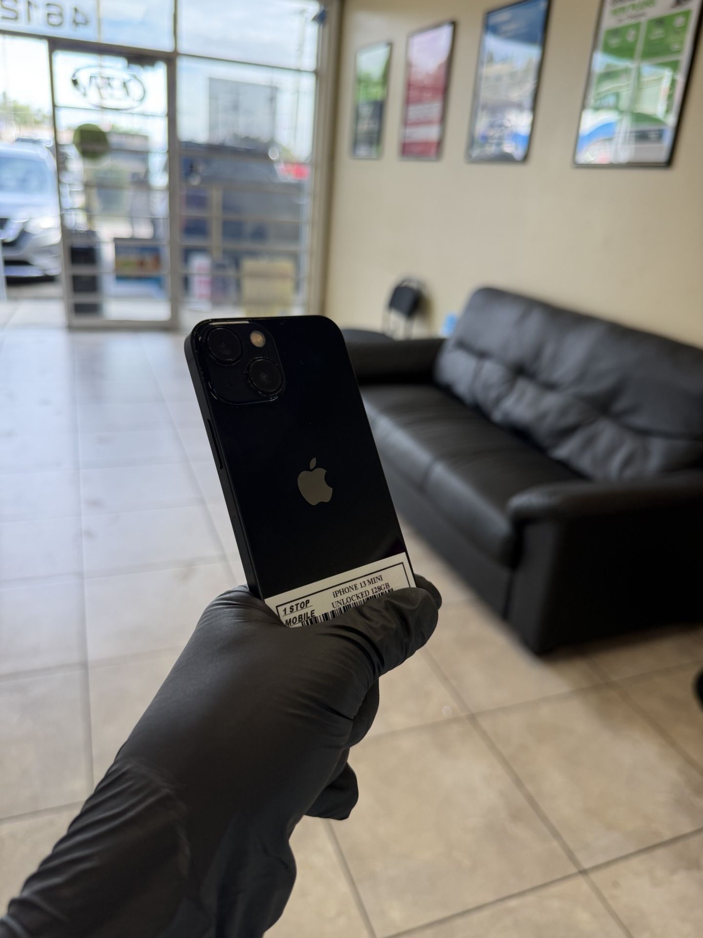 iPhone 13 Mini Unlocked