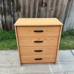 Dresser 28”W x 16”D x 33”H