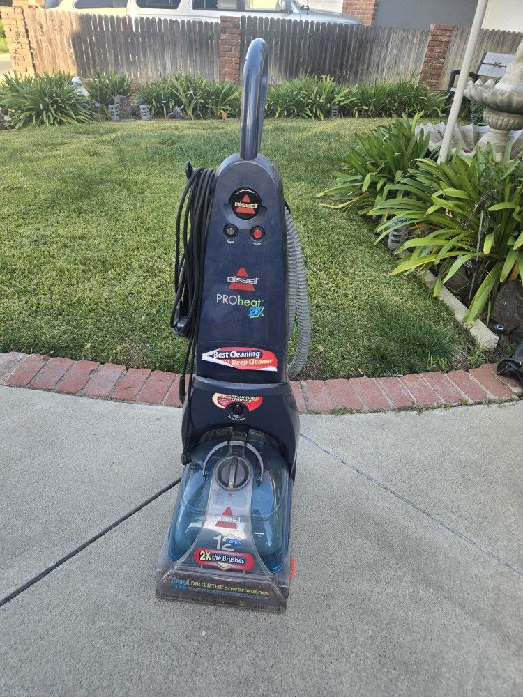 Bissell Floor Cleaning Machine