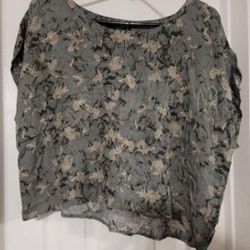 Women's Floral Blouse