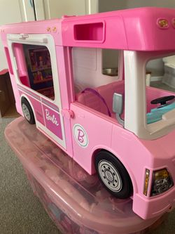 Lots of Barbie items!