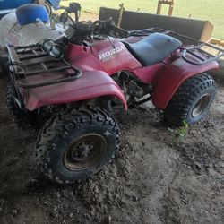 Honda Quad 