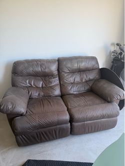 Recliner couch