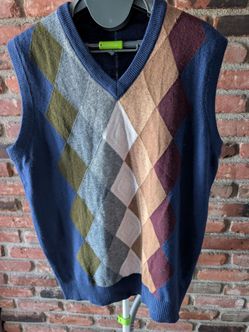 Sweater vest men's size M
