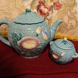 The Haldon Group 1989 Majolica Weaved Morning Glory Tea Set
