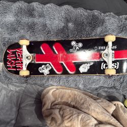 Really good almost new skate board 