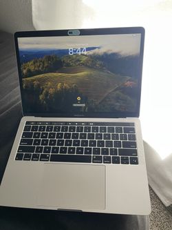 Apple laptop