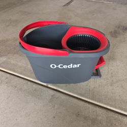 Mop Bucket Free