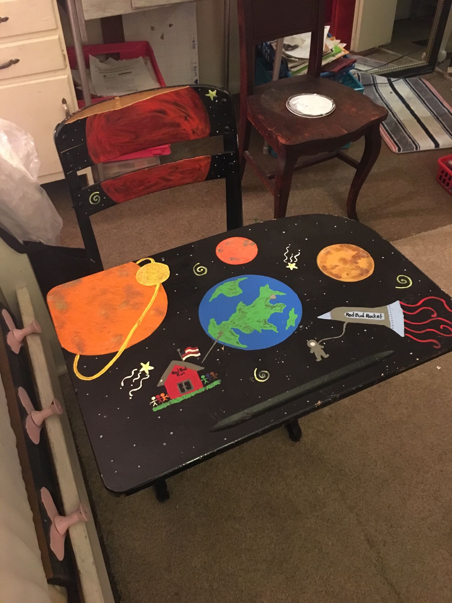 Child’s space theme desk