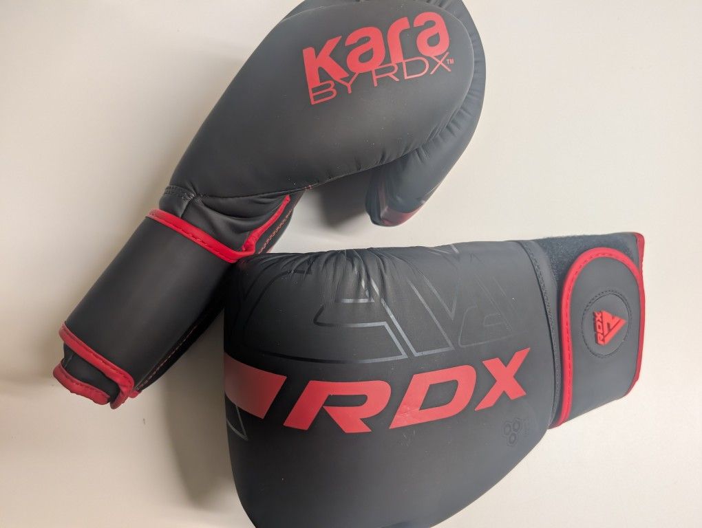 RDX Boxing Gloves (Size: 12 OZ)