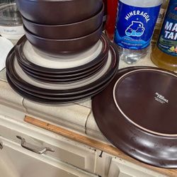Set Of 12 Plates