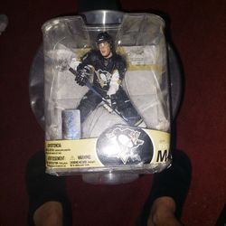Evgeni Malkin Figure 