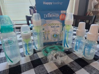 Dr. Brown's Options+ Anti-Colic Baby Bottle Gift Set
