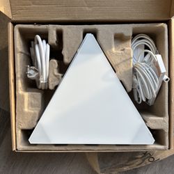 Nanoleaf Shapes Triangle LED Wall Lights