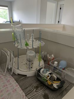 Muchkin Baby Bottle rack