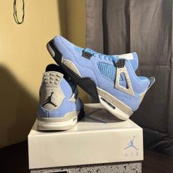 Air Jordan 4 Retro "University Blue/UNC"