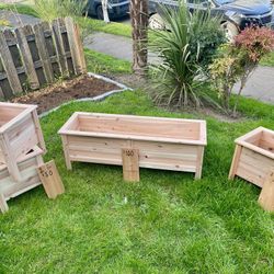 Red Cedar Planters; All-Natural, No Chemicals