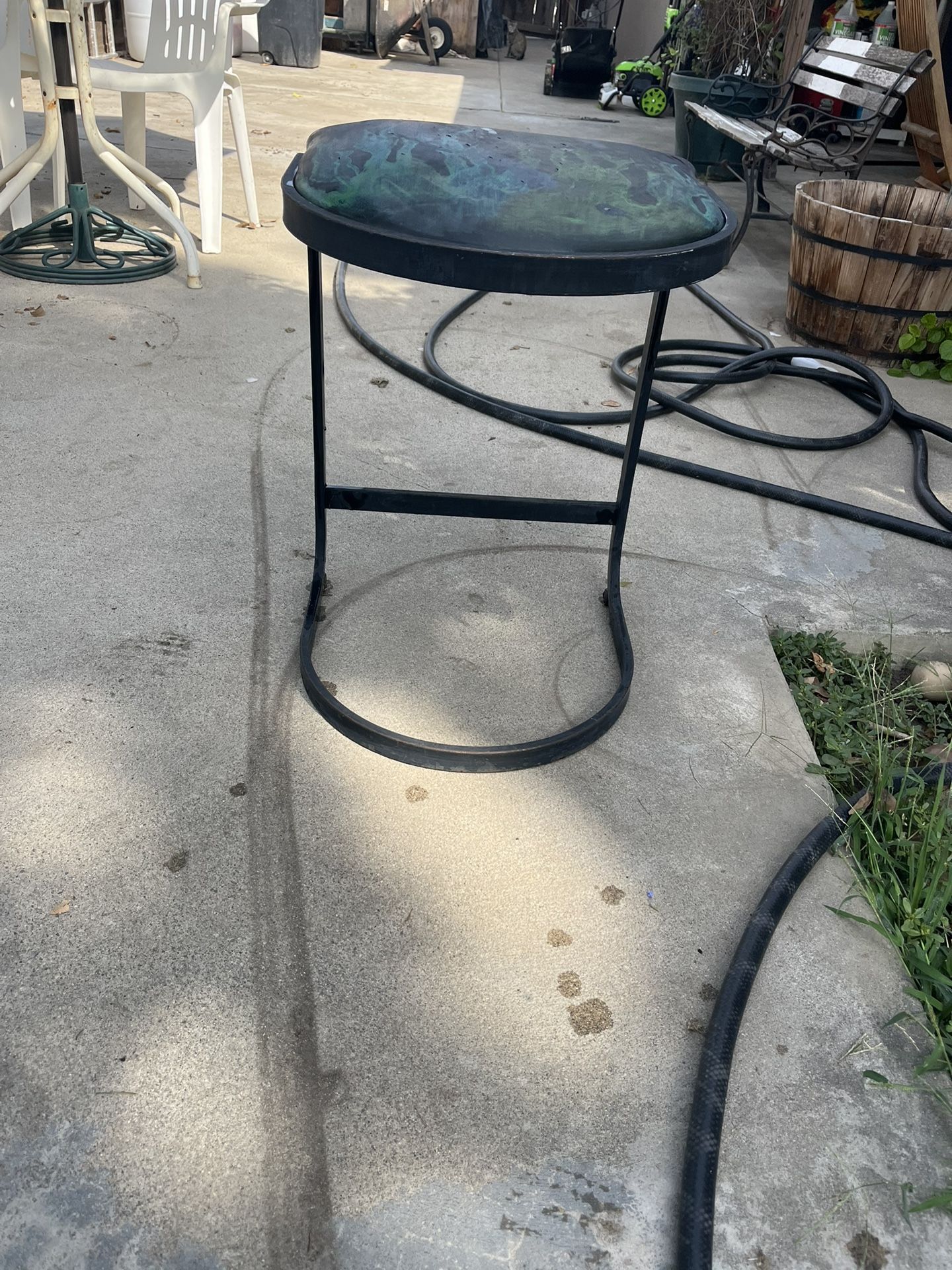Stool/ Chair