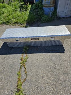 Lund Challenger Truck Toolbox