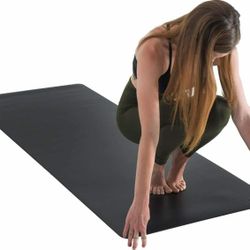 333 Triangle fitness elite hot yoga mat (Brand New) 