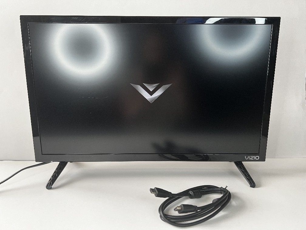 VIZIO D24-D1 D-Series 24" Class LED Smart TV (Black)