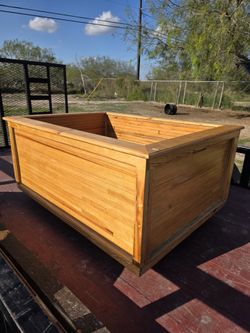Wooden box made from old bowling 🎳 floor
Really heavy 55 inches x 45 inches wide 27 inches tall