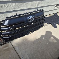 Toyota Tacoma 2023 Grille